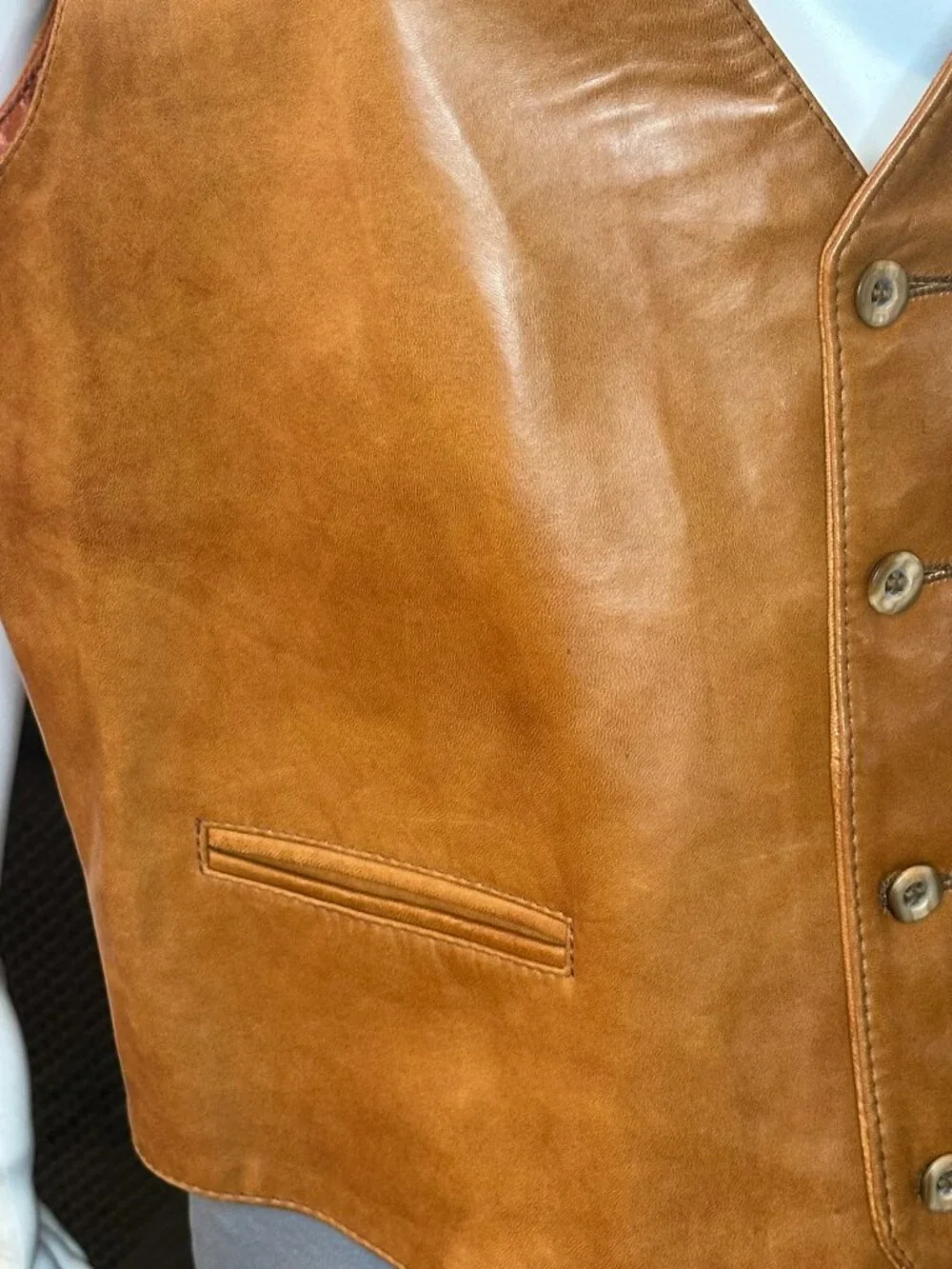 Vtg Remy Leather Fashions Men's Brown soft smooth Vest Size 46 Made in USA